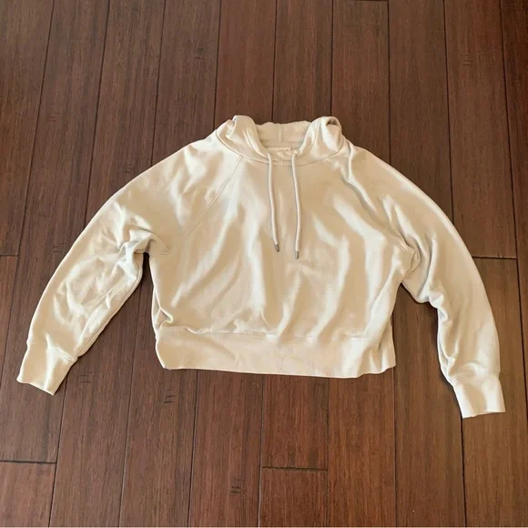 Universal Thread Cropped Hoodie - Picture 1 of 5